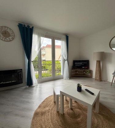 Cozy, quiet and bright studio