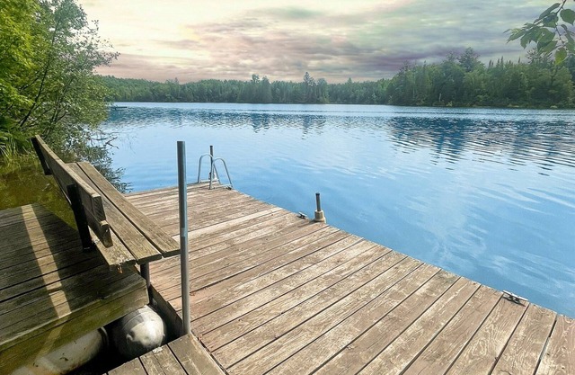 Cozy Riverside Retreat | Sauna + Deck