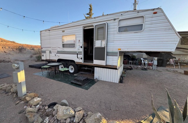 Cozy Rv Park located on 21 acres overlooking Elephant Butte with beautiful pool