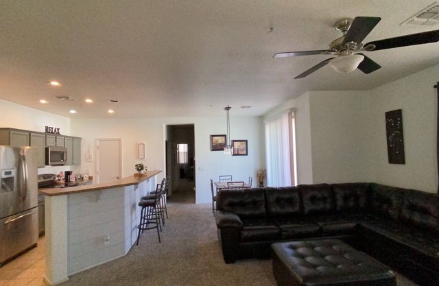 Cozy South Mountain Condo
