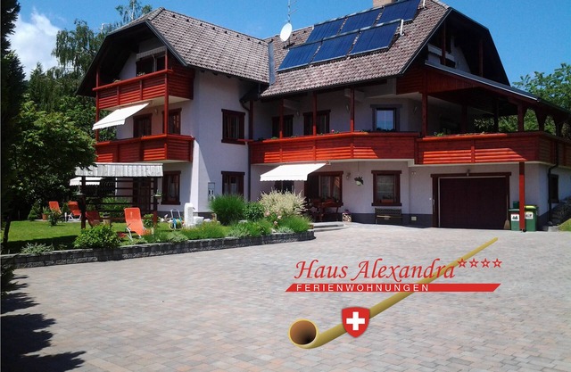 cozy studio apartment in chalet style, incl. Parking, WiFi and much more.