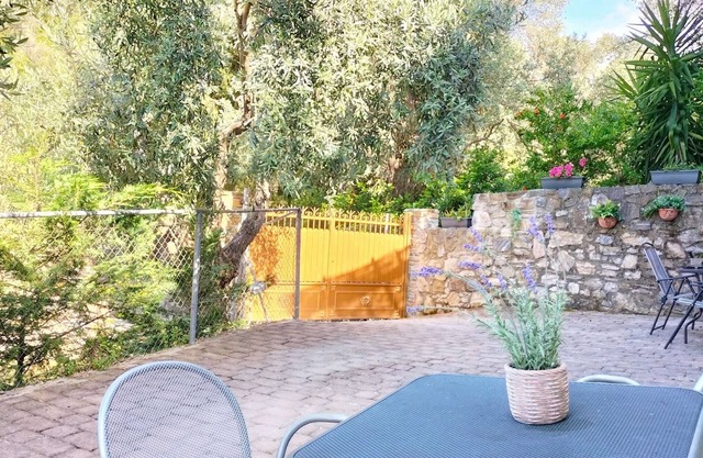 Cozy Studios for 2 Persons in Affisos Pelion - Your Perfect Retreat for a Serene Getaway!