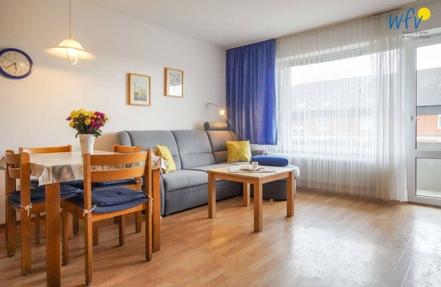 Cozy vacation apartment with balcony!