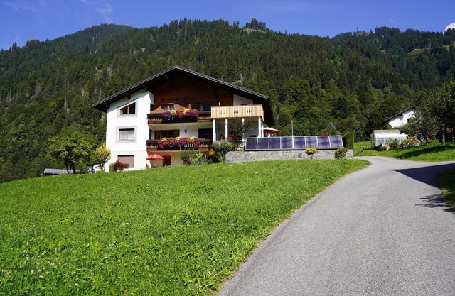 Cozy vacation apartment in a beautiful location in St. Gallenkirch (Montafon)