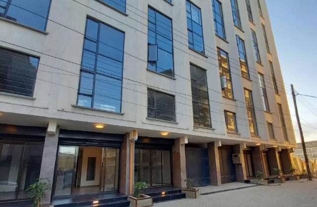 Cozy with king-sized bed apartment in Embakasi Fedha area