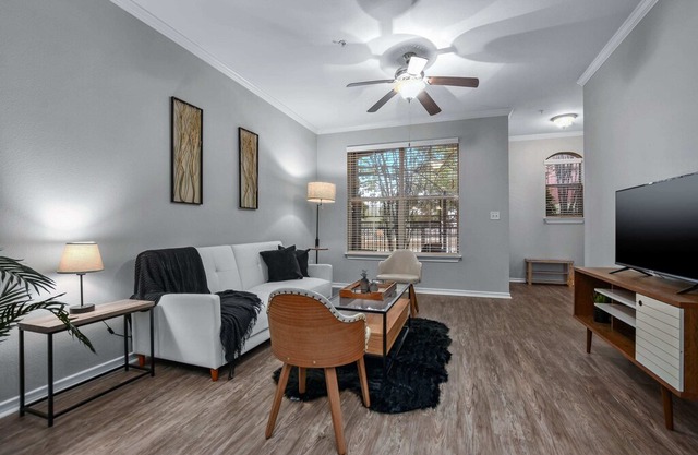 CozySuites | Modern and Cozy 2BR | Cityplace