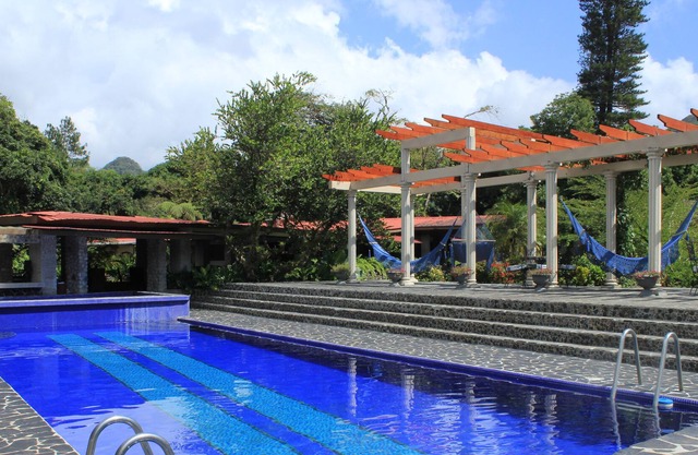 Crater Valley Boutique & Spa