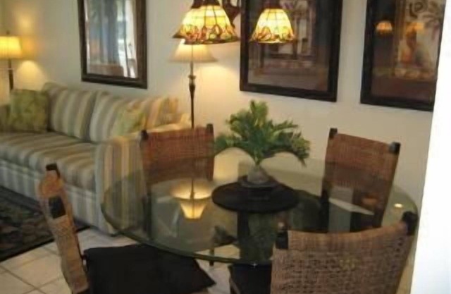 Crescent Beach D-10 Four Wind Condo