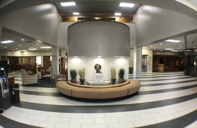 Crossroads Hotel at Huron Event Center