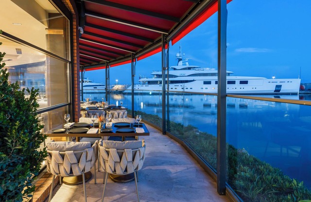 Crowne Plaza Istanbul Tuzla Viaport Marina by IHG