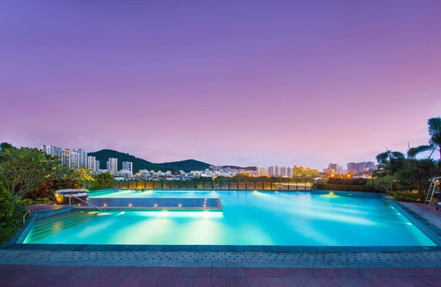 Crowne Plaza Sanya City Center by IHG