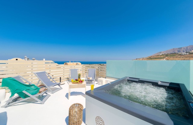 Crystal Villas Santorini 1