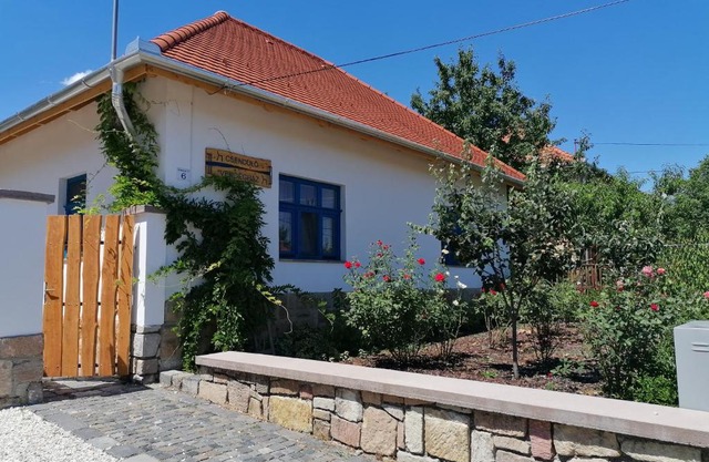 CSENDÜLŐ VENDÉGHÁZ