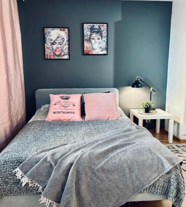 Cute little studio