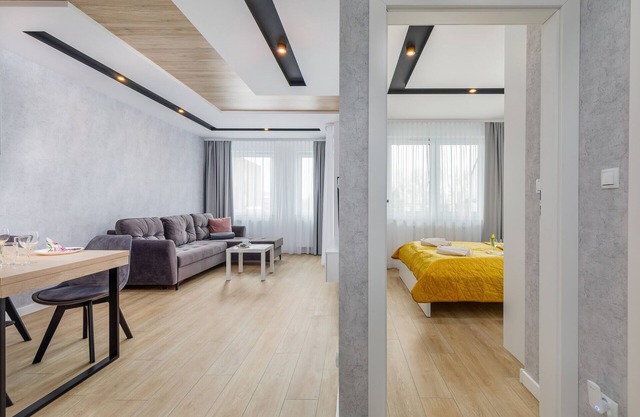Cztery Pory Roku B47 | Wifi, 1 Bedroom, Balcony, Kolobrzeg