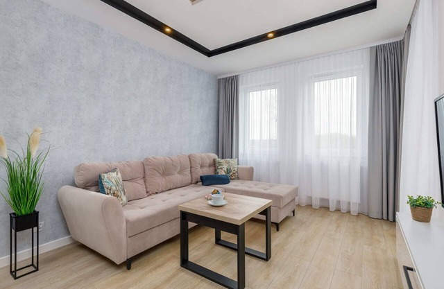 Cztery Pory Roku B51 | Trendy Apartment | Balcony