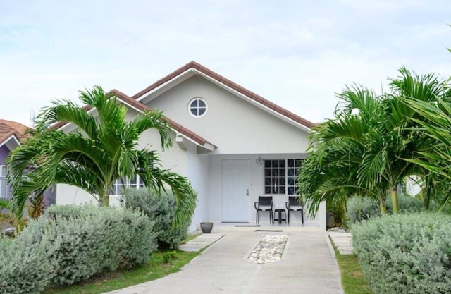 DaCosta Villas