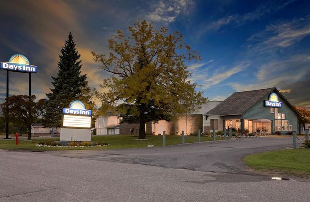 Days Inn by Wyndham International Falls