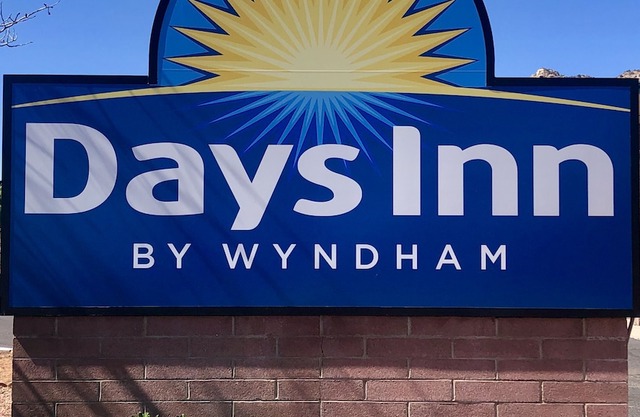 Days Inn by Wyndham Globe