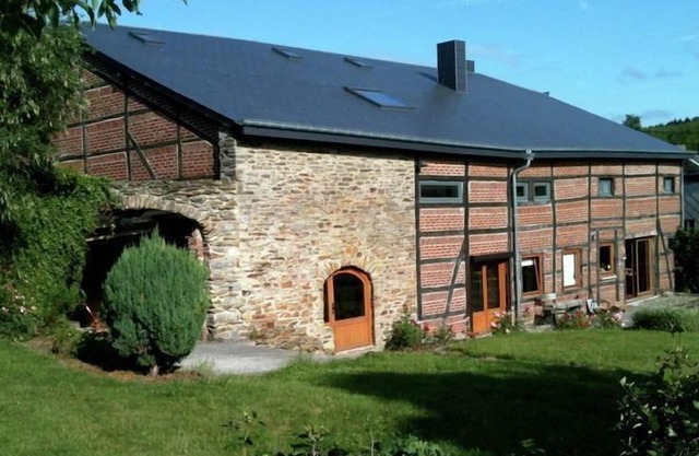Dazzling and original house in the Village of the Book of Redu