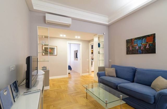 Delightful and central apartment, just minutes from Piazza del Popolo.