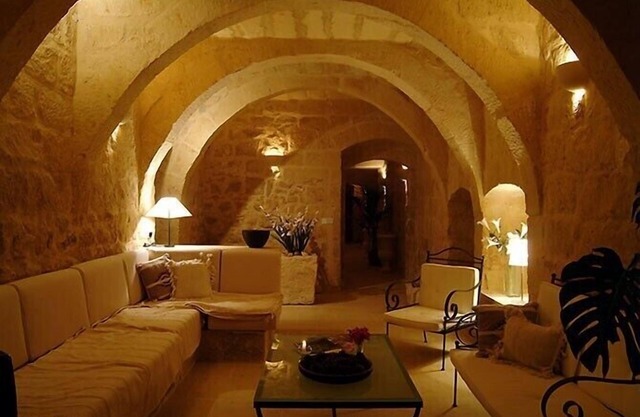 Delightful, old converted farmhouse