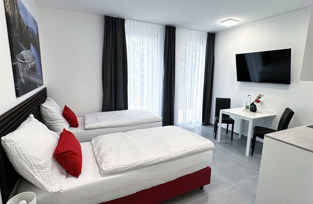 Deluxe 11 - Twin Room with Kitchen