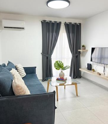 Desert Gateway Spacius City Nest