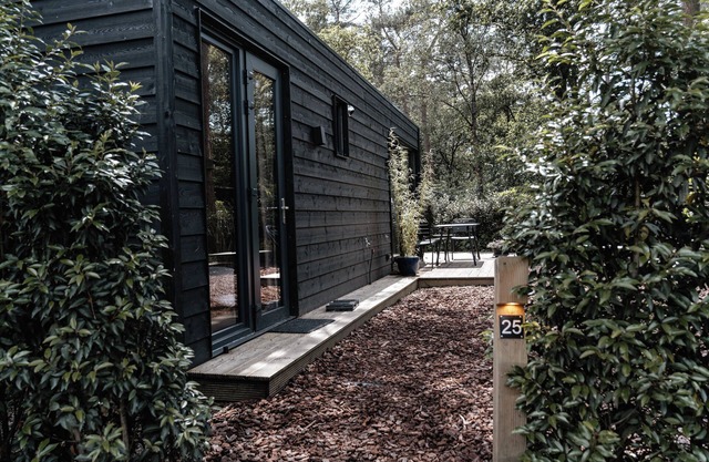 Design and luxury enjoyment in tiny house Onyx