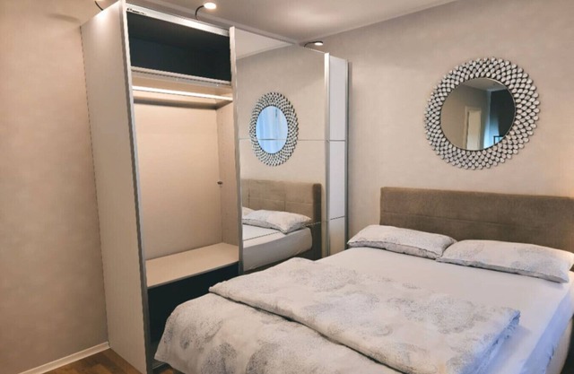 Designer Studio mit Balkon in Karlsruhes Zentrum - APOLONIAliving