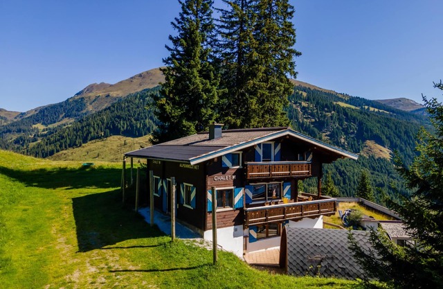 Detached chalet on the slopes of Zillertal Arena