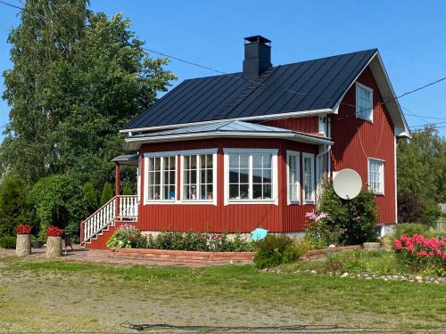 Detached house with everything you need