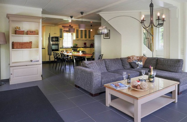 Detached villa with a large garden and terrace right in the Ardennes