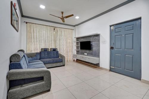 Diamond Suites Service Apartment