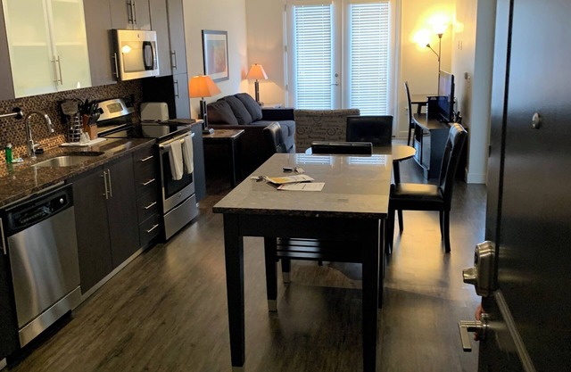 Discounted NEW Listing in Arlington, VA near metro 1- free parking included