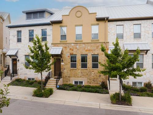 Do not book this property platform tech issues