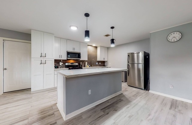 Dog-Friendly getaway with WiFi, central AC, washer/dryer, & fenced, grassy yard