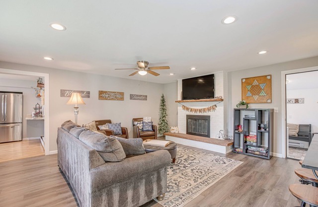 Dog-Friendly Ranch Retreat ~ 5 Mi to Denver!