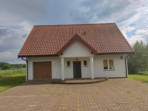 Dom z Basenem i Sauną IKA