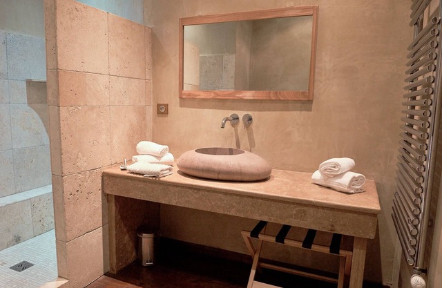 Domaine du Reginu, in the heart of a 5-hectare olive grove