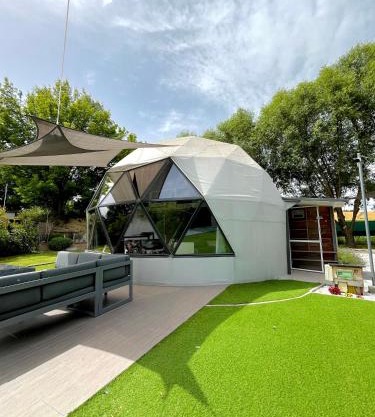 DOMEGLAMPING at FISHINGLAKE