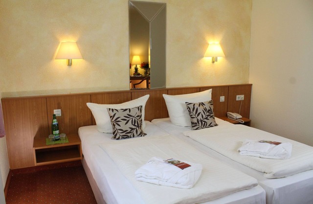 Doppelzimmer Standard - Hotel Weisser Schwan