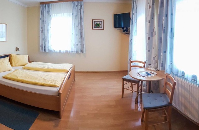 Double room - 1 night - Thermenpension Gigler