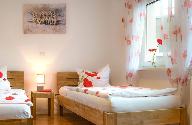 Double room 2 - Pension Sleep-In Brettach