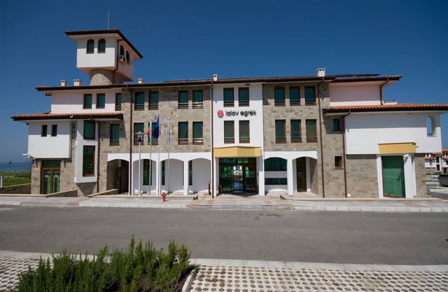 DOUBLE ROOM 9 in a quiet hotel with SEA VIEW