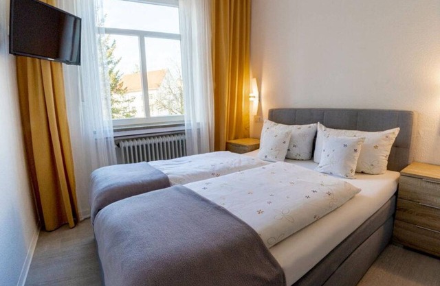 Double room with shower - Mayrkurhaus Allgäu