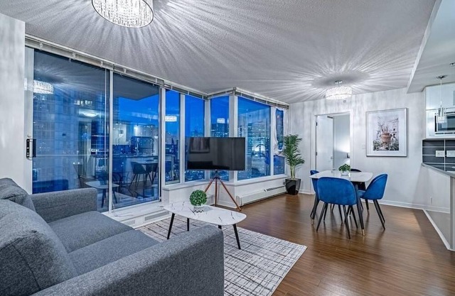 Downtown Condo with Great City Views