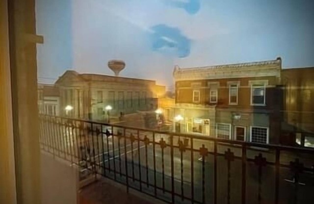 Downtown LeRoy ONE TWENTY Loft