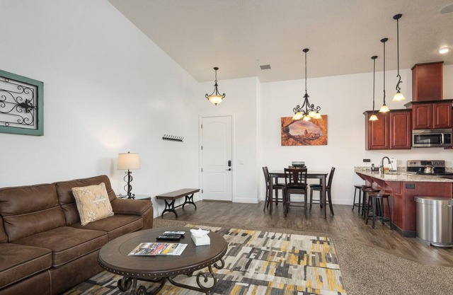Downtown Moab Condo! | Bike Storage | Pet Friendly | Easy Parking! - LDV3