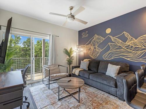 Downtown SLC Apartment - King Bed - Gym - Smart TV